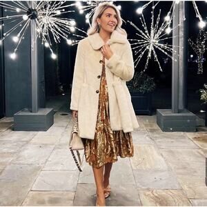 Gal Meets Glam Paulina Faux Fur coat Cream Trench XS S M